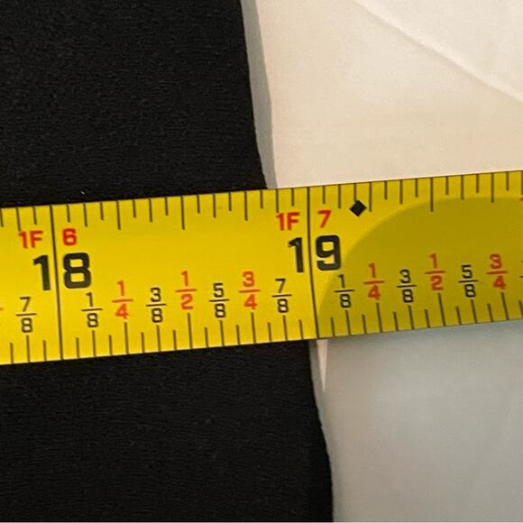 LC Lauren Conrad Black Neutral Minimalist Academia Blazer NWOT Size M - Picture 11 of 12